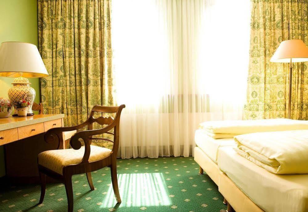 Hotel Admiral Мюнхен Екстериор снимка